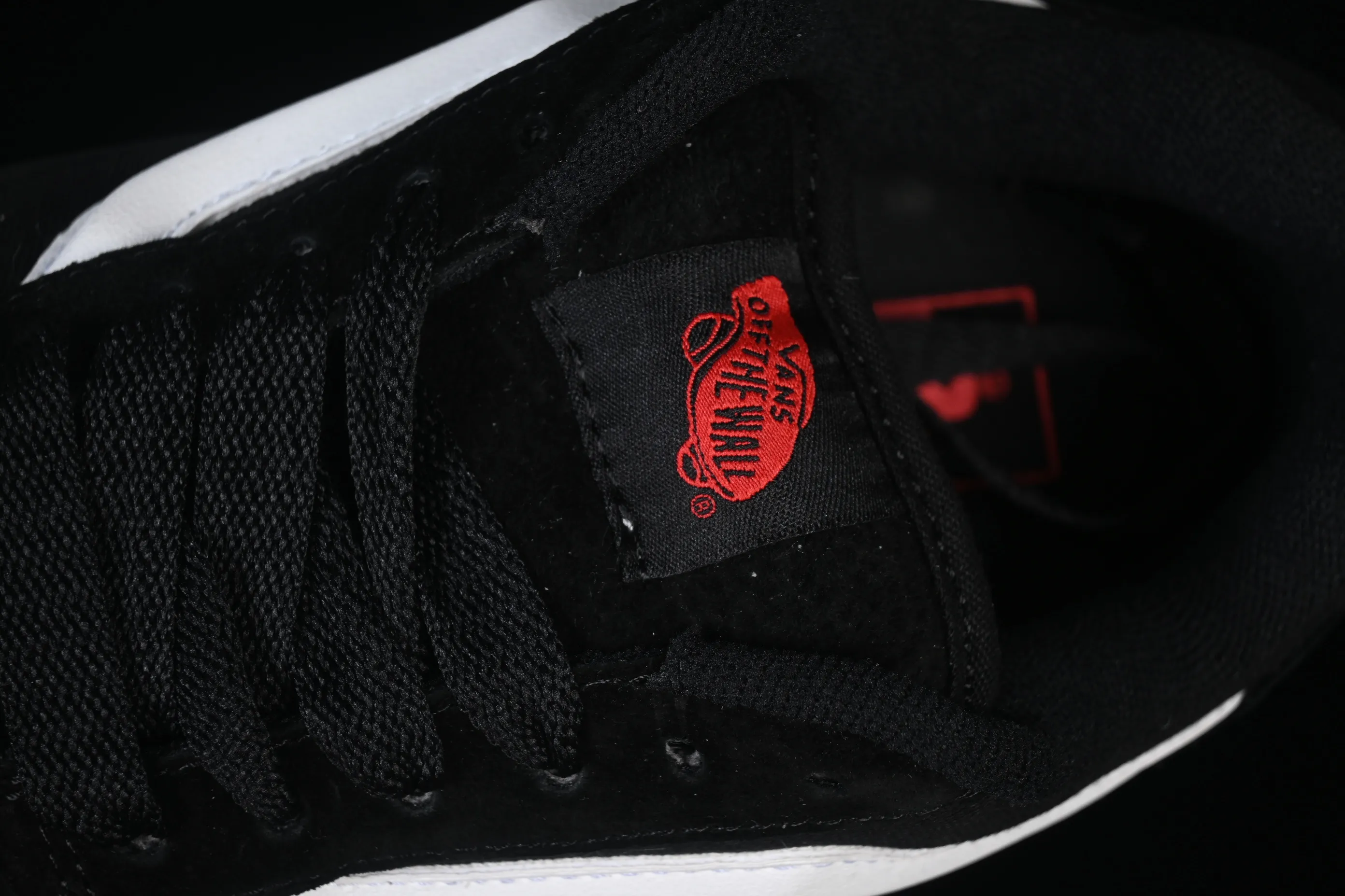 All categories Vans Vans series Vans Low Vans low-top Vans Knu-Skool Vr3 Vans low-top casual sports skateboard shoes VN0009QCBMA